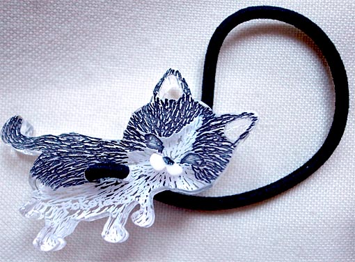 猫のヘアゴム
